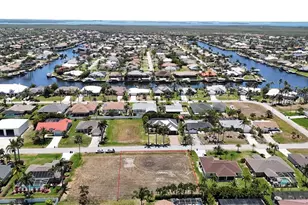 2315 SW 50th Ln, Cape Coral, FL 33914 - Photo 1