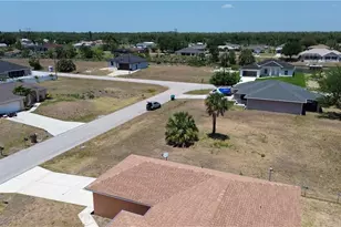 2623 NE 20th Ave, Cape Coral, FL 33909 - Photo 1