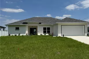 3561 NE 9th Ave, Cape Coral, FL 33909 - Photo 1