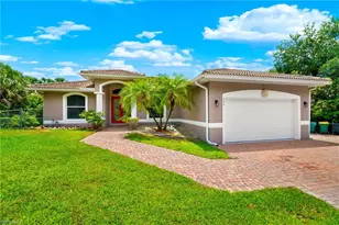 240 12th Ave NW, Naples, FL 34120 - Photo 1