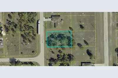1025 Marshall Ave E, Lehigh Acres, FL 33974 - Photo 1