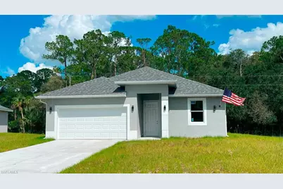9065 Bamboo Cir, Labelle, FL 33935 - Photo 1