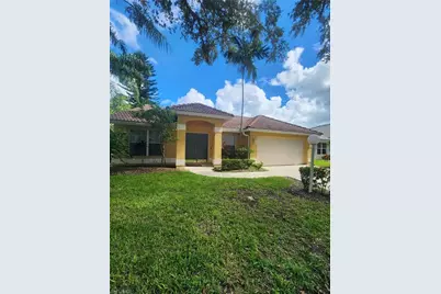 12691 Eagle Pointe Cir, Fort Myers, FL 33913 - Photo 1