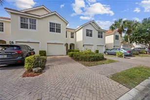 1260 Oxford Ln, Naples, FL 34105 - Photo 1