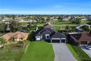 30 NE 11th Ln, Cape Coral, FL 33909 - Photo 1