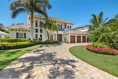 655 7th Ave N, Naples, FL 34102 - Photo 1