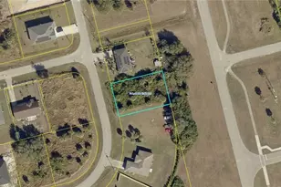 2019 S Montana Cir, Labelle, FL 33935 - Photo 1