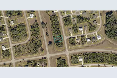 5101 N Peachtree Cir, Labelle, FL 33935 - Photo 1