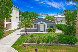 767 Glendale Ave, Naples, FL 34110 - Photo 1