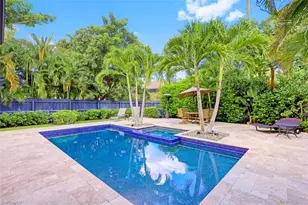 1199 9th Ave N, Naples, FL 34102 - Photo 1
