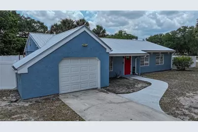 4002 Cascade Ln, Labelle, FL 33935 - Photo 1