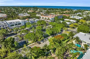 441 4th Ave S, Naples, FL 34102 - Photo 1