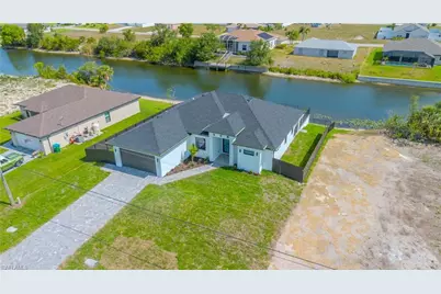 408 NW 9th St, Cape Coral, FL 33993 - Photo 1