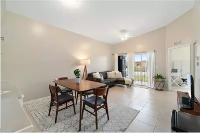 4117 Bellasol Cir #125, Fort Myers, FL 33916 - Photo 1