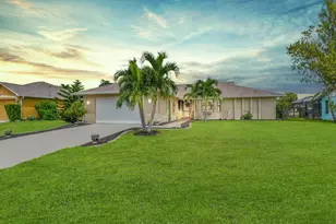 1105 SE 22nd St, Cape Coral, FL 33990 - Photo 1