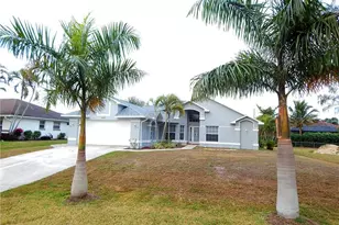 424 SW 38th Pl, Cape Coral, FL 33991 - Photo 1