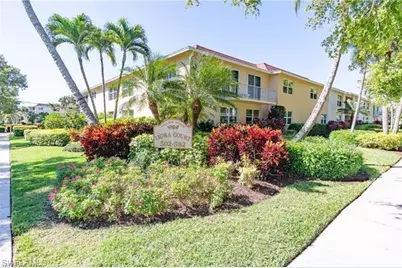 578 Broad Ave S #578, Naples, FL 34102 - Photo 1