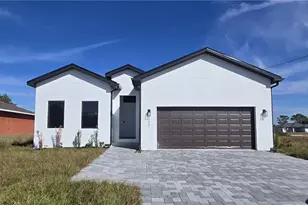 3405 W Gator Cir, Cape Coral, FL 33909 - Photo 1