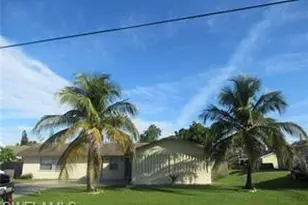 7461 Pebble Beach Rd, Fort Myers, FL 33967 - Photo 1