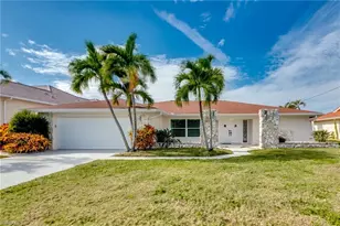 1006 Dolphin Dr, Cape Coral, FL 33904 - Photo 1