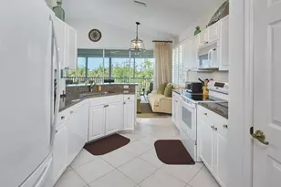 26986 Montego Pointe Ct, Bonita Springs, FL 34134 - Photo 5