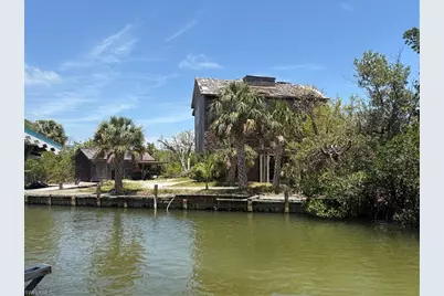 310 Pieces Of Eight, Captiva, FL 33924 - Photo 1