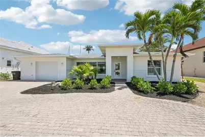 18195 Cutlass Dr, Fort Myers Beach, FL 33931 - Photo 1