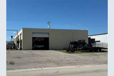 1002 SE 9th St, Cape Coral, FL 33990 - Photo 1