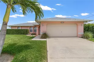 2109 NE 17th St, Cape Coral, FL 33909 - Photo 1