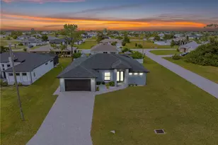 1719 NW 15th St, Cape Coral, FL 33993 - Photo 1