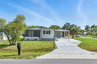 897 Manatee Rd, Naples, FL 34114 - Photo 1