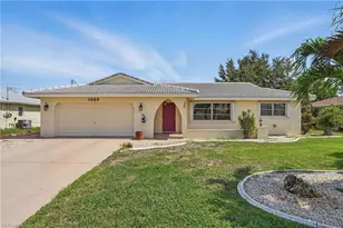 1303 SE 33rd Terrace, Cape Coral, FL 33904 - Photo 1