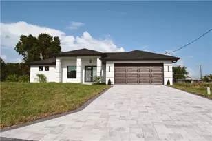 1013 Agnes Ave, Lehigh Acres, FL 33971 - Photo 1