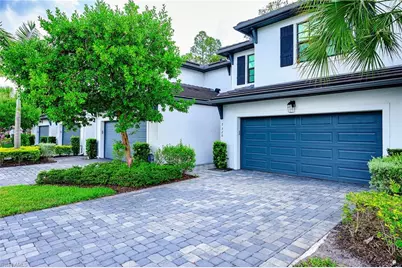 7320 Rockefeller Dr, Naples, FL 34119 - Photo 1