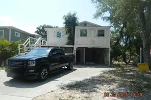 168 Coconut Dr, Fort Myers Beach, FL 33931 - Photo 1