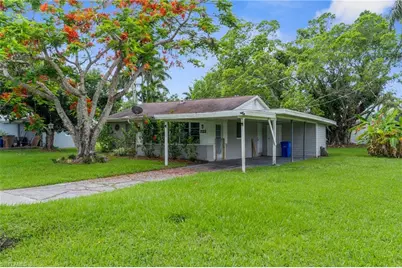 322 New York Dr, Fort Myers, FL 33905 - Photo 1