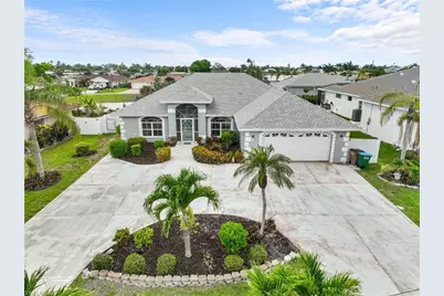 3332 SE 22nd Pl, Cape Coral, FL 33904 - Photo 1