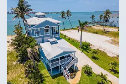 950 San Carlos Dr #A, Fort Myers Beach, FL 33931 - Photo 1