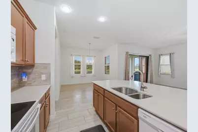 10646 Essex Square Blvd, Fort Myers, FL 33913 - Photo 1