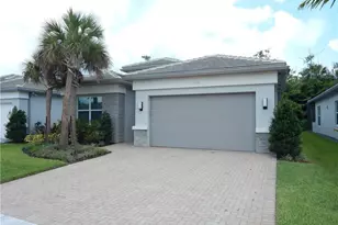 11331 Jacaranda Dr, Naples, FL 34120 - Photo 1