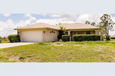 912 Durden Pkwy, Cape Coral, FL 33909 - Photo 1
