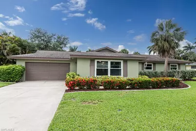 5033 Fairfield Dr, Fort Myers, FL 33919 - Photo 1