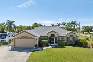 604 SE 31st Terrace, Cape Coral, FL 33904 - Photo 1