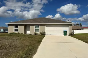 1705 NE 33rd Ln, Cape Coral, FL 33909 - Photo 1