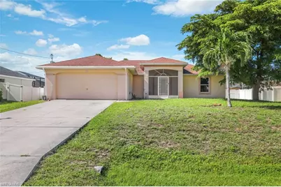 726 SW 12th St, Cape Coral, FL 33991 - Photo 1