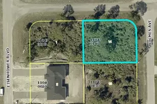 814 Holmes Ave, Lehigh Acres, FL 33974 - Photo 1