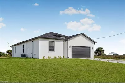 7014 Alfa Cir, Labelle, FL 33935 - Photo 1