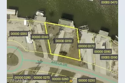 3924 Areca Dr, Saint James City, FL 33956 - Photo 1