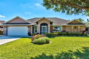 488 Raven Way, Naples, FL 34110 - Photo 1