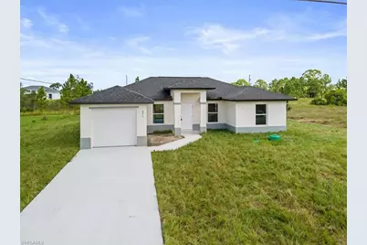 917 Hepburn Ave, Lehigh Acres, FL 33974 - Photo 1